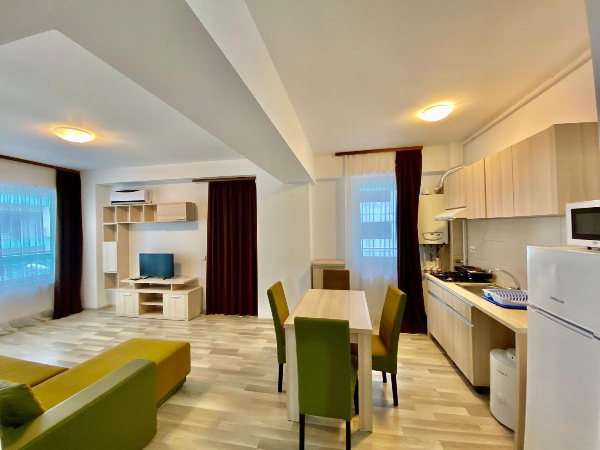 Summerland Apartmants Mamaia Nord Exterior foto