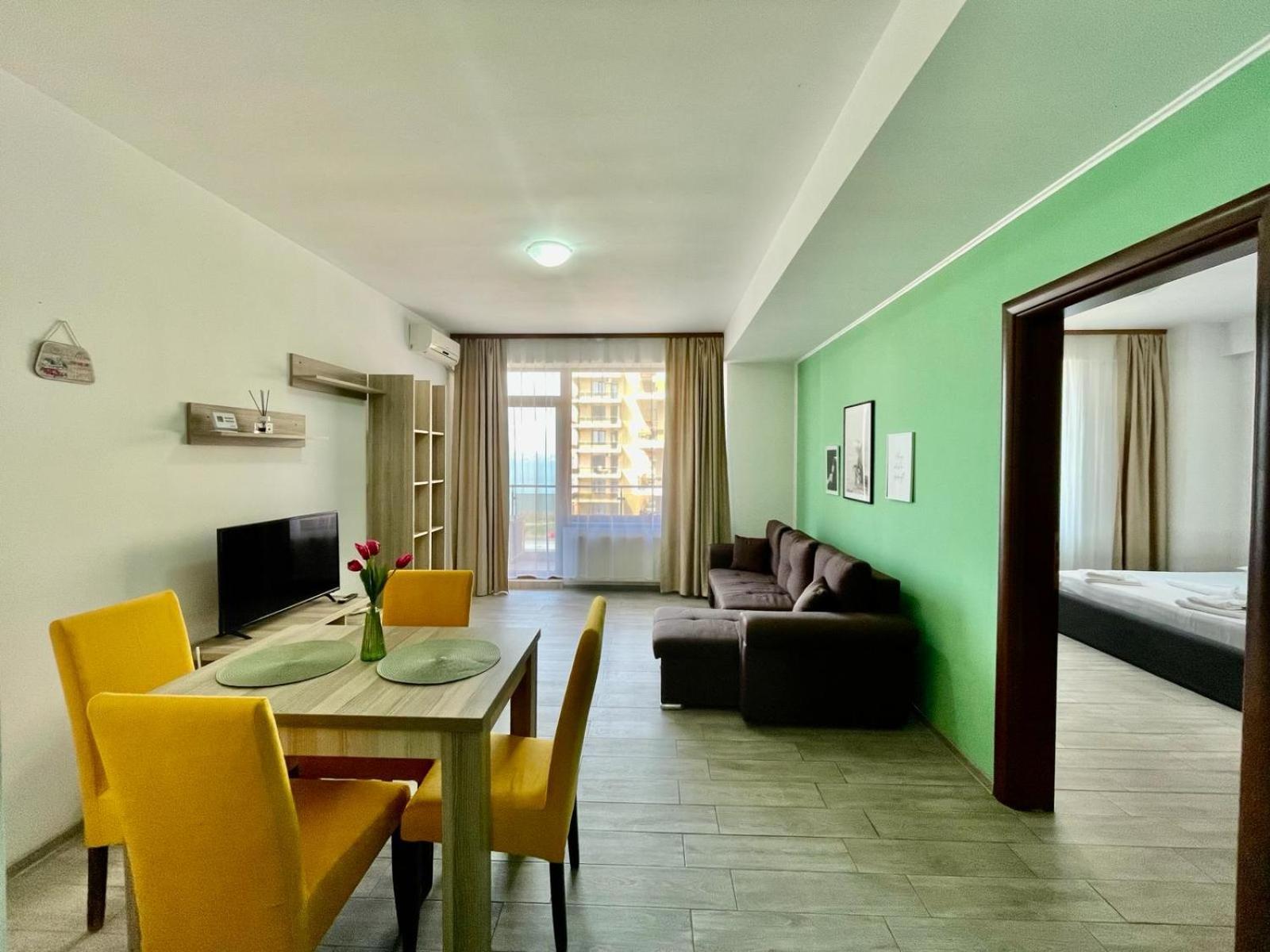 Summerland Apartmants Mamaia Nord Exterior foto