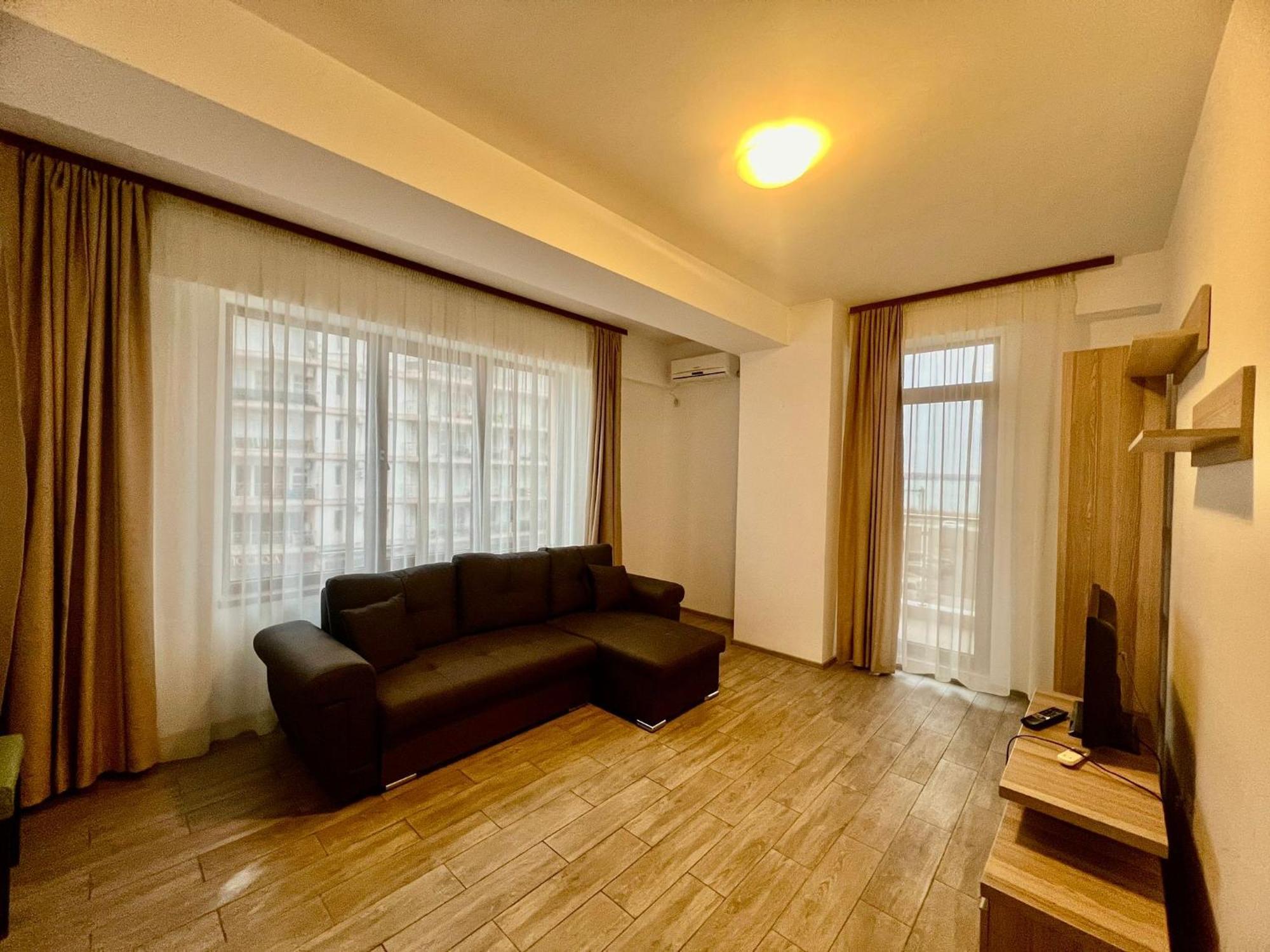 Summerland Apartmants Mamaia Nord Exterior foto