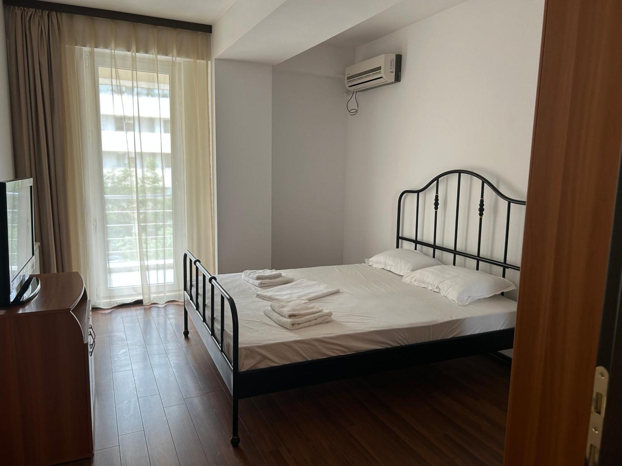 Summerland Apartmants Mamaia Nord Exterior foto