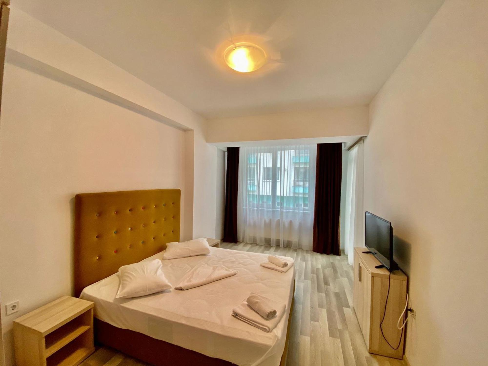 Summerland Apartmants Mamaia Nord Exterior foto