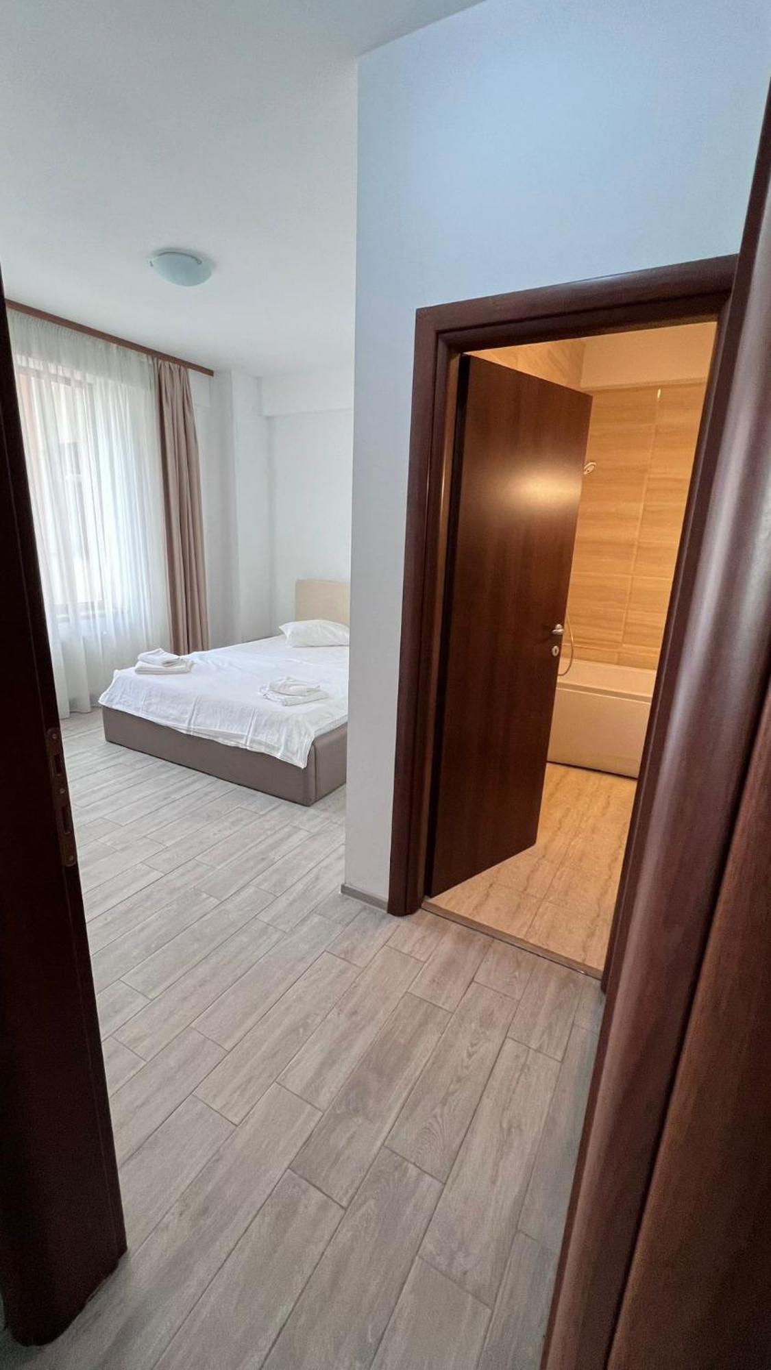 Summerland Apartmants Mamaia Nord Exterior foto